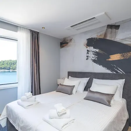 Royale * Cavtat