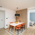 Royale Apartment